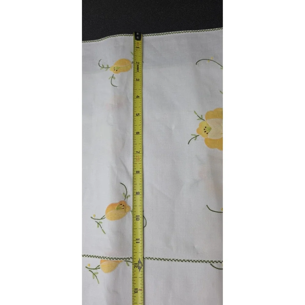 4pc Vintage Hand-Embroidered Floral Linen Napkins Platmat Handkerchief Cottage